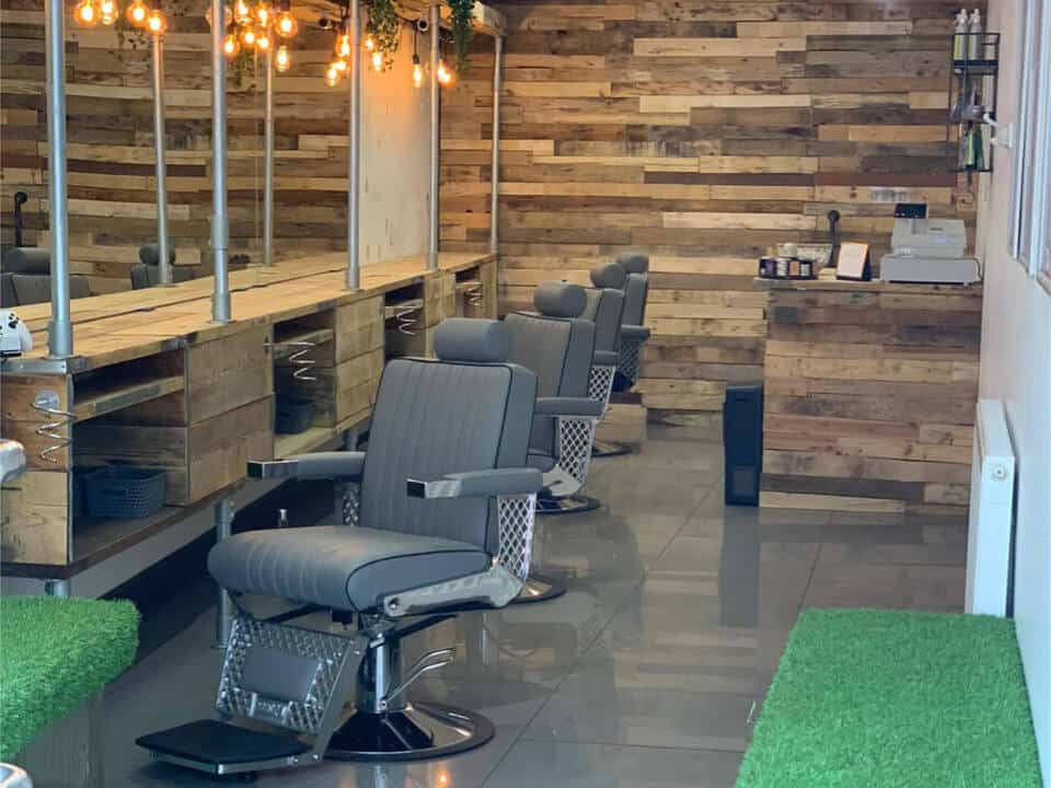 Barbers Seating arrangement